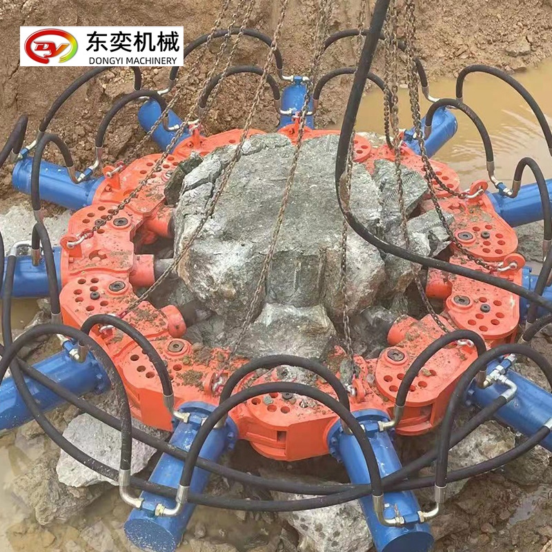 遠(yuǎn)距離操控破樁機(jī)械！